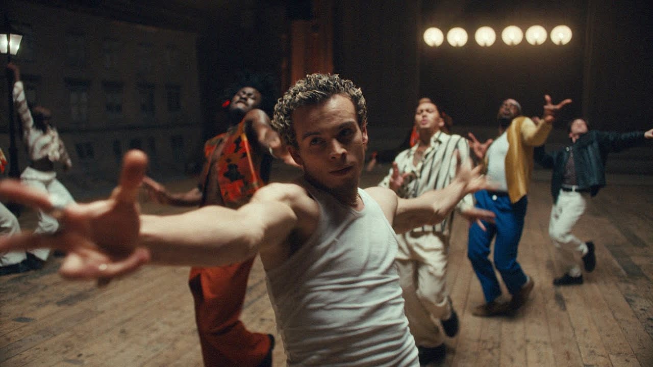 Youtube video thumbnail from Jungle's channel.